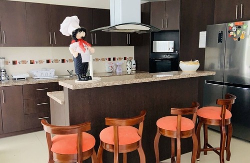 Manta Villa | Beautiful house for families located in the Montecristi Golf Club Urbanization.
