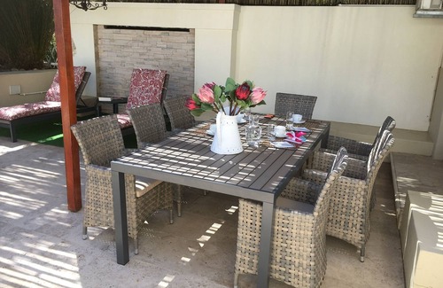 Somerset West House | Beautiful house in the exclusive Erinvale Golf Estate with stunning views, Somerset West