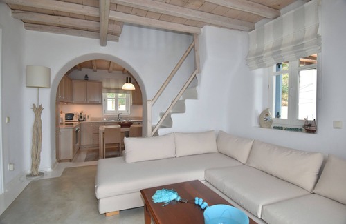 Agios Stefanos House | Beautiful House in Mykonos with sea view