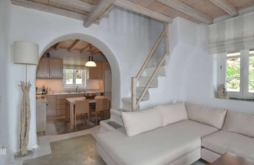 Agios Stefanos House | Beautiful House in Mykonos with sea view