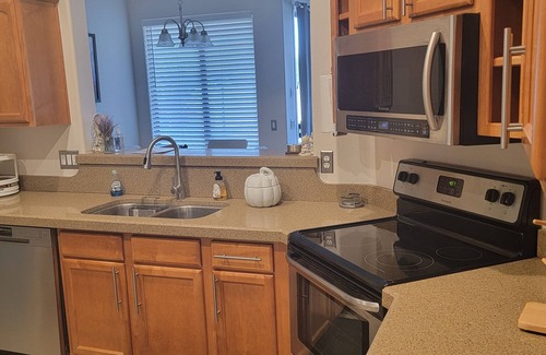 Chandler House | Beautiful House near Downtown Chandler