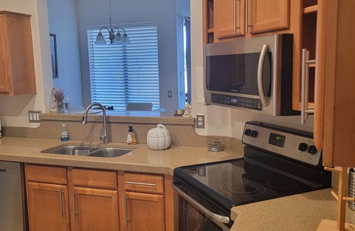 Chandler House | Beautiful House near Downtown Chandler