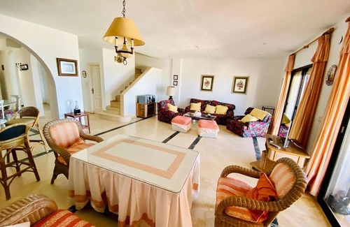 Calahonda House | Beautiful house on the beachfront in Costa tropical