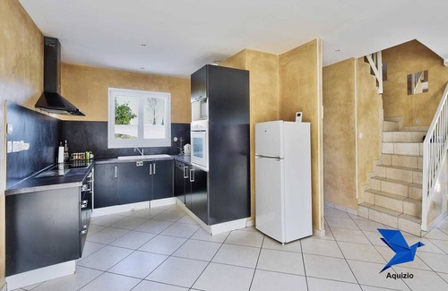 Jons House | Beautiful house-St Exupéry-Viarhona-T3- Pets allowed