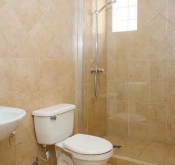 Gold Coast House | BEAUTIFUL HOUSE WITH PRIVATE POOL IN GOLD COAST