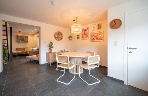 Vlissegem House | Beautiful house with HOTTUB near SEA and BRUGES