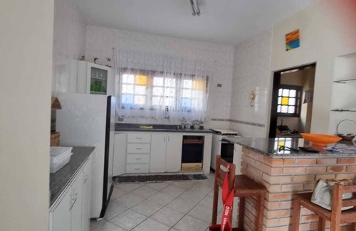 Morada da Praia House | BEAUTIFUL HOUSE WITH POOL AND SMALL BEACH FOR CHILDREN AND THE ELDERLY