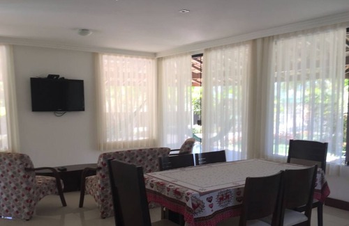 Ilheus House | Beautiful house with pool and gated community