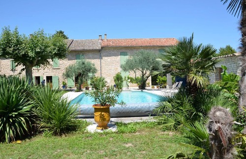 Plan-d'Orgon Cottage | beautiful independent apartment