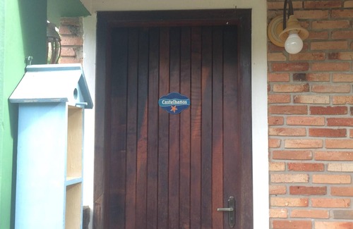 Tesouro da Colina Apartment | Beautiful Island Guest House - Castelhanos Suite