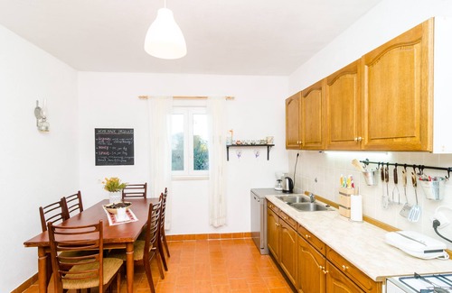 Cavtat Villa | Beautiful isolated villa perfectly equipped for up to seven people