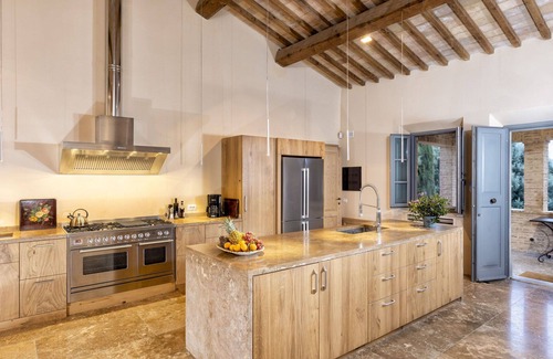 San Giovanni d'Asso Villa | Beautiful private villa with A/C, WIFI, private pool, TV, patio, panoramic view, close to Montalcino