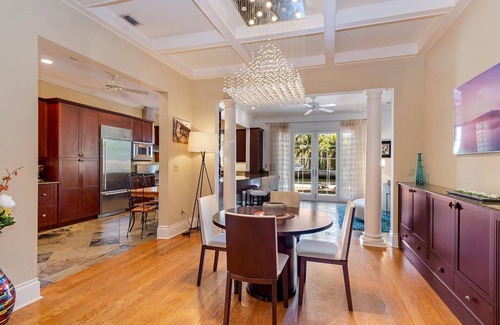 Idlewyld House | Beautiful Key West Style Home off Las Olas & Intracoastal: Private Pool & Dock