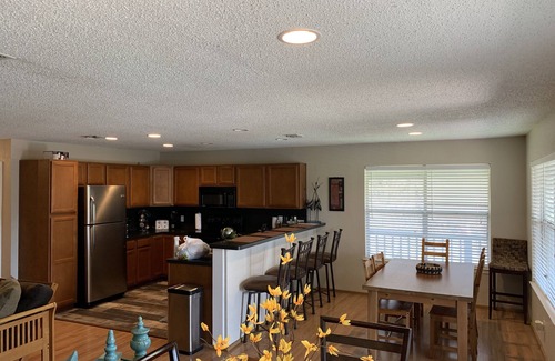 New Braunfels House | Beautiful La Querencia On The Guadalupe River
