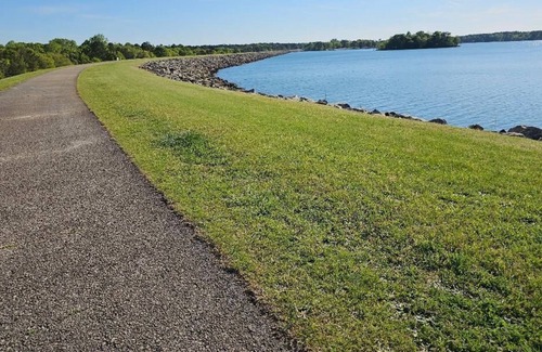 Reed Creek House | Beautiful lake and fishing and park areas with great downtown dining