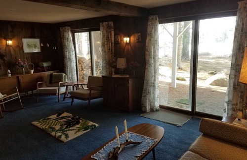 Wolfeboro Cottage | Beautiful Lake Front Cottage on Winter Harbor