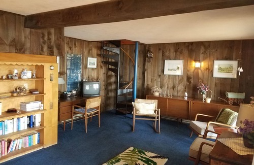 Wolfeboro Cottage | Beautiful Lake Front Cottage on Winter Harbor