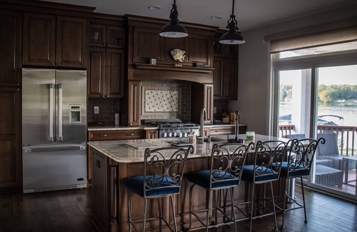 Bradley House | Beautiful Lake House on Cobb Lake