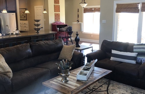 Fluvanna House | Beautiful Lakefront Home-Stunning Views! Lake Alan Henry