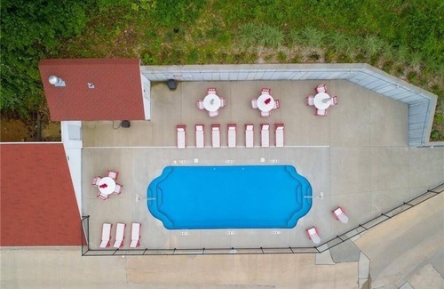 Lakeland Condo | Beautiful Lakefront Condo. Best location on the lake. 5 min Uber from main strip