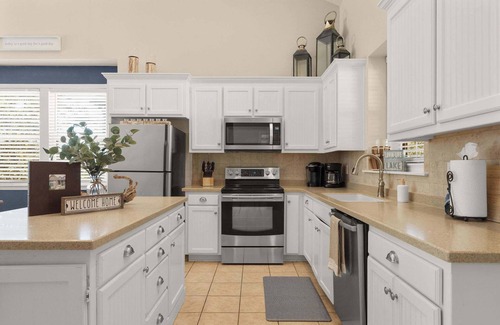 Hollister House | Beautiful LAKEVIEW! BRAND NEW KID CAVE w/Slide!