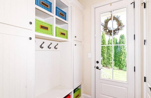 The Village of West Clay House | Beautiful large 5 bedroom house with basement