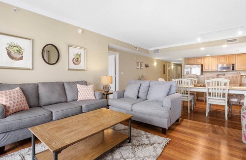 Ocean City Condo | 🏖️ Beautiful, Large bayfront unit Great Bay views, Fishing Pier Short walk to beach 🏖️