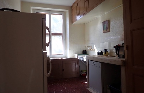 Nant House | Beautiful, large family home