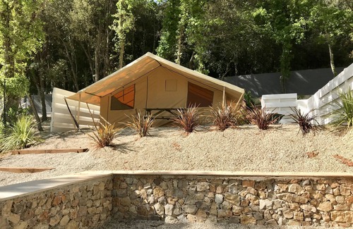 Montauroux House | Beautiful lodges with private beach
