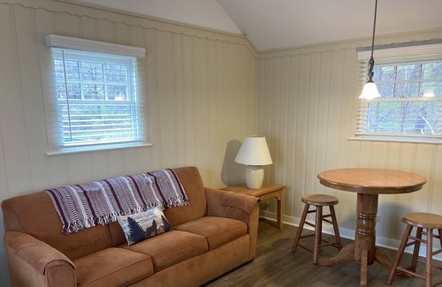 Lake Placid Cabin | Beautiful Lodging in the Heart of Lake Placid room 3/4