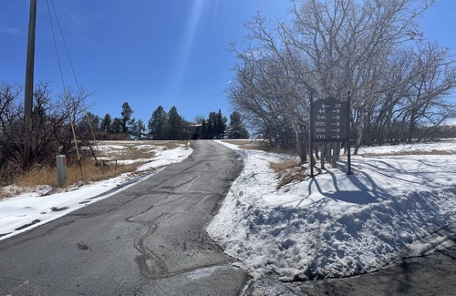 Castle Rock House | Beautiful Log Home in gated community on 100 acres