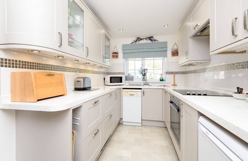 Looe House | Beautiful Looe cottage two minutes from the sea