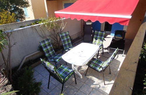 Narbonne-Plage House | Beautiful, lovingly furnished holiday home near the beach with sea views