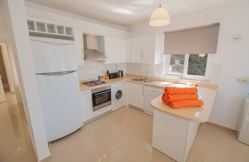 Kalkan Apartment | Beautiful luxury apartment No 3~Sleeps 6 in 3 luxurious ensuite rooms~large pool