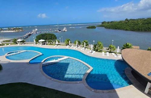 Maria Chiquita Condo | Beautiful luxury apartment in Playa Escondida, Panama, with stunning ocean views