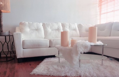 French Quarter Condo | Beautiful Luxury Property (Great Location)
