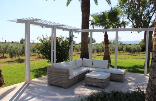Marratxi Villa | Beautiful Mallorca Villa Can Raime 4 Bedrooms Gorgeous Garden & Private Pool Palma