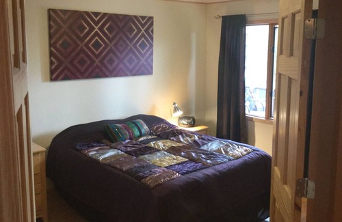 Turnagain House | Beautiful Midtown Charmer