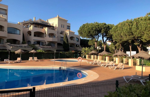 Elviria Apartment | Beautiful modern apartment in the heart of Elviria