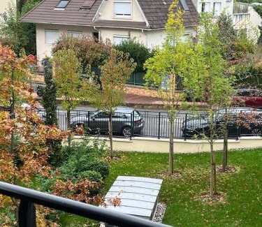 Clamart Apartment | Beautiful modern apartment near Paris