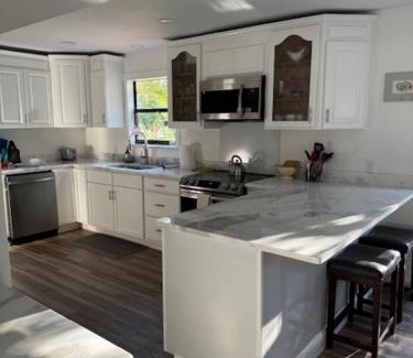 Florida Panhandle House | Beautiful Modern Cottage 3bed 3 bath Waterfront home