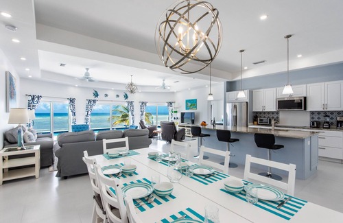 North Side Villa | Beautiful Modern Villa with Breathtaking Caribbean Sea Views and Oceanfront Pool