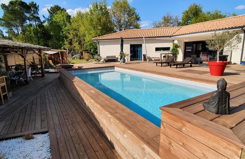 Biganos Villa | Beautiful modern villa 3 minutes from the lake