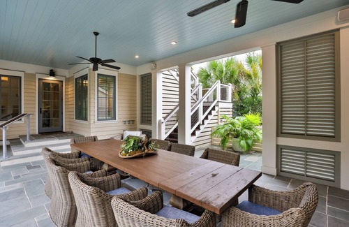 Palmetto Bluff House | Beautiful Moreland Village Carriage House - private pool, outdoor kitchen, private entrance!