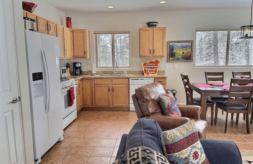 Taos Ski Valley Condo | Beautiful Mountain Top Two-Bedroom