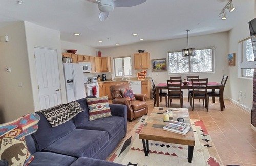 Taos Ski Valley Condo | Beautiful Mountain Top Two-Bedroom