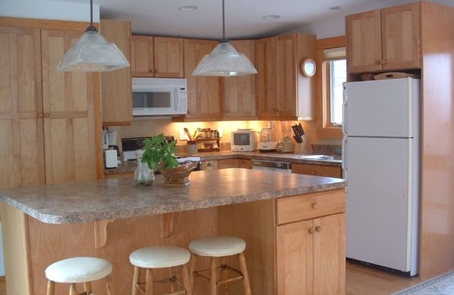 Truro House | Beautiful Multi-Level Contemporary Home in Secluded Location