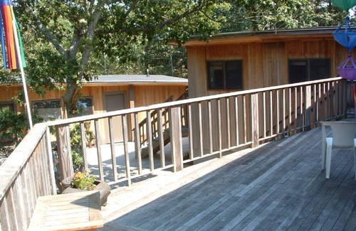 Truro House | Beautiful Multi-Level Contemporary Home in Secluded Location