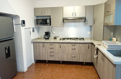 Queretaro House | Beautiful House in Queretaro near Historic Center & Beer Factory -Great location