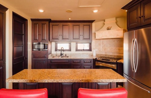 Queretaro Apartment | Beautiful 3 BR Condo in San Jose